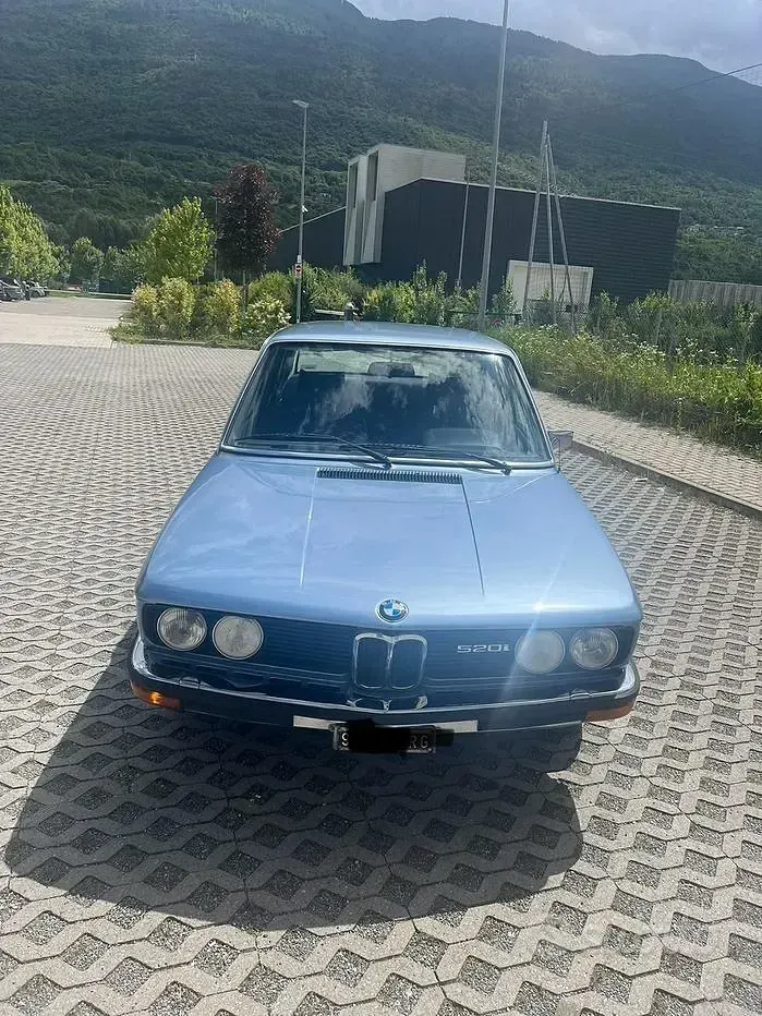Usata BMW 520 204 CV (150 kW) 1970 Bluazzurro Berlina