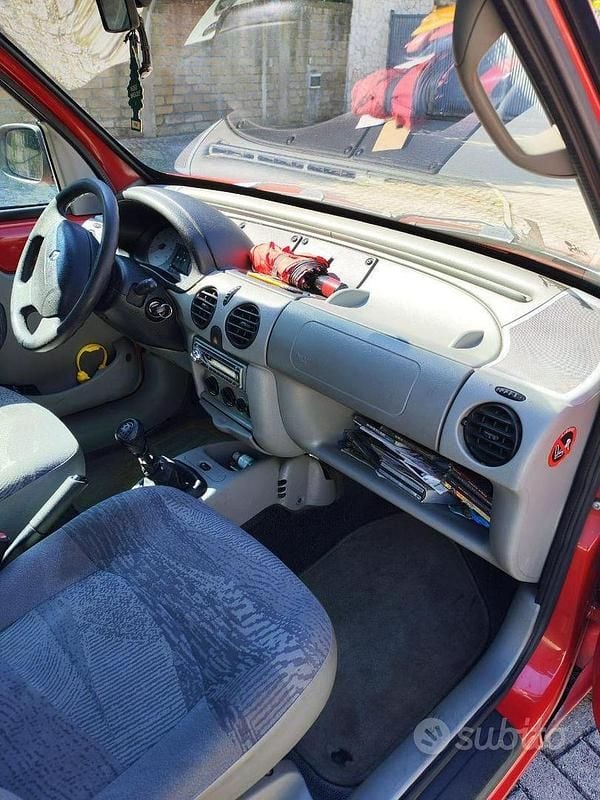 Usata Renault Kangoo 2003 Rosso Monovolume