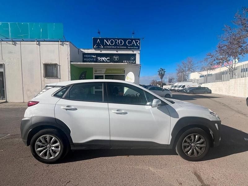 Usata Hyundai Kona Classic 120 CV (88 kW) 2019 Bianco SUV