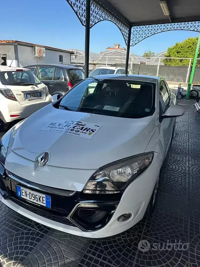 Usata Renault Mégane Coupé 110 CV (80 kW) 2012 Bianco Coupé