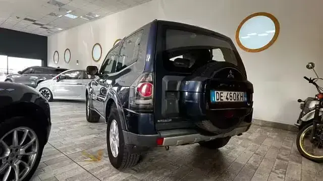Usata Mitsubishi Pajero Instyle 169 CV (124 kW) 2007 Blu SUV