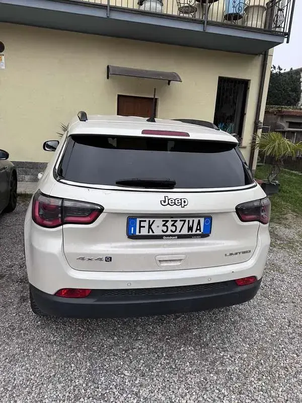 Usata Jeep Compass Opening Edition 140 CV (102 kW) 2017 SUV
