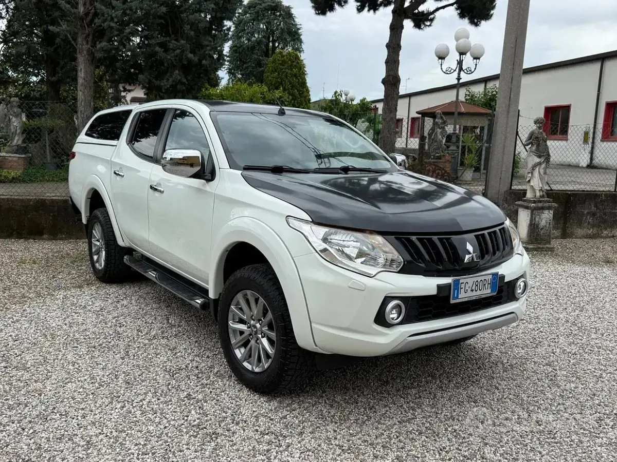 Occasion Mitsubishi L200 Intense 181 PK (133 kW) 2017 Wit Pickup