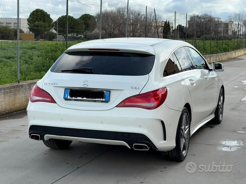 Usata Mercedes CLA220 Executive 176 CV (129 kW) 2015 Bianco Berlina