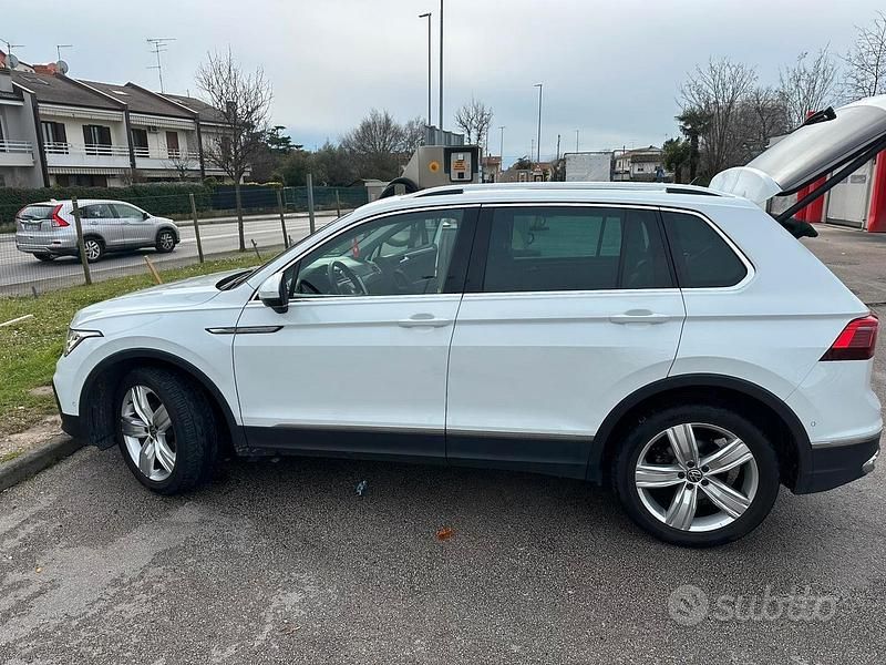 Usata VW Tiguan 2022 Bianco SUV