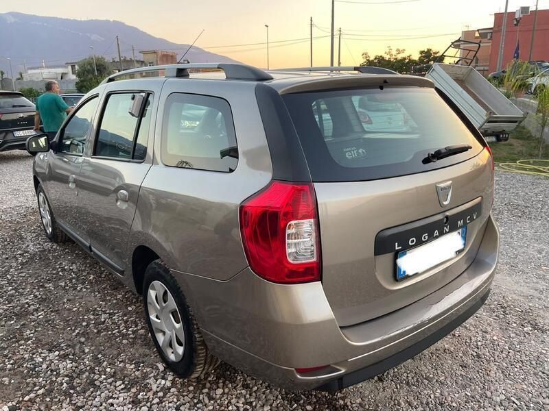 Usata Dacia Logan MCV Ambiance 89 CV (65 kW) 2015 Oro Station wagon