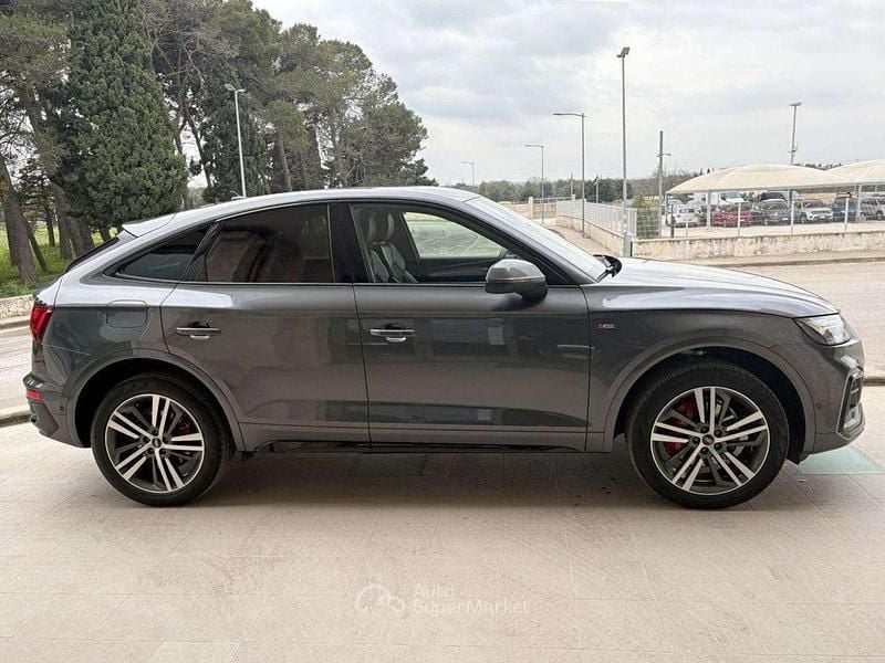 Usata Audi Q5 Sportback S-line plus 204 CV (150 kW) 2022 Grigio scuro SUV