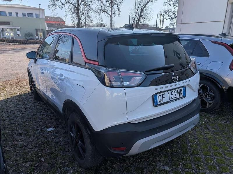 Usata Opel Crossland X GS Line 110 CV (80 kW) 2021 Bianco SUV