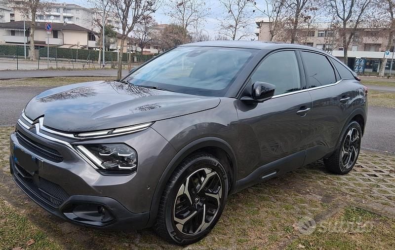 Usata Citroën C4 Shine 131 CV (96 kW) 2022 Berlina