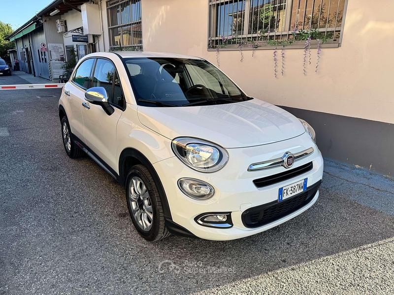 Begagnad Fiat 500 Lounge 120 HK (88 kW) 2017 Vit Kombi