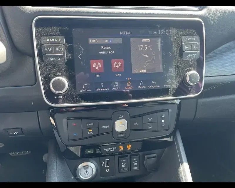 Usata Nissan Leaf Acenta 89 kW (122 CV) 2020 Bianco Utilitaria