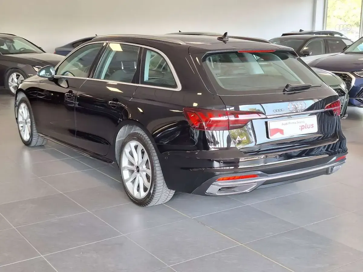 Usata Audi A4 Advanced Plus 163 CV (119 kW) 2024 Nero Station wagon