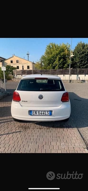 Usado VW Polo 54 CV (39 kW) 2012 Blanco Utilitario