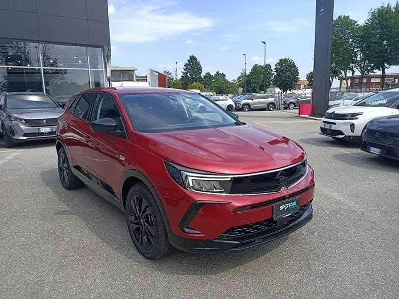 Karmi red Usata 2024 Opel Grandland X SUV | 26.990 € (Ottimo prezzo) - Immagine 1/4