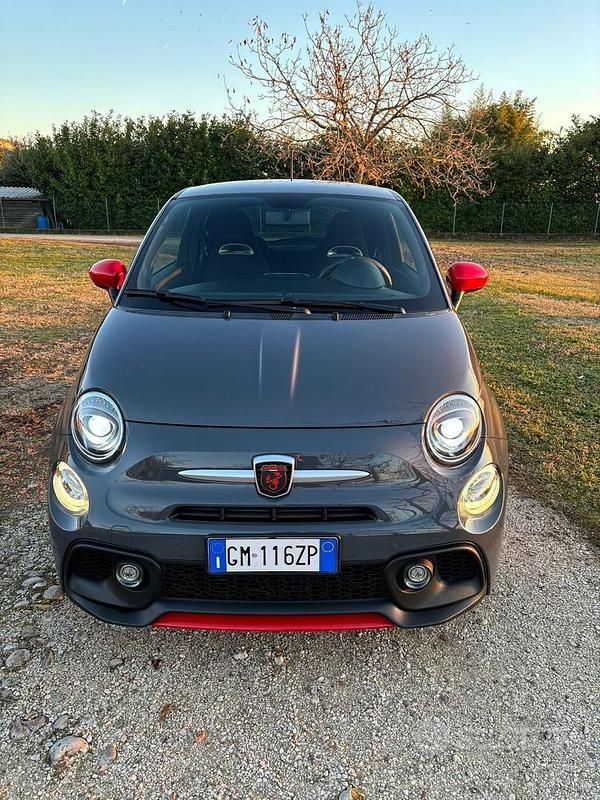 Usata Abarth 595 145 CV (106 kW) 2016 Grigio Utilitaria