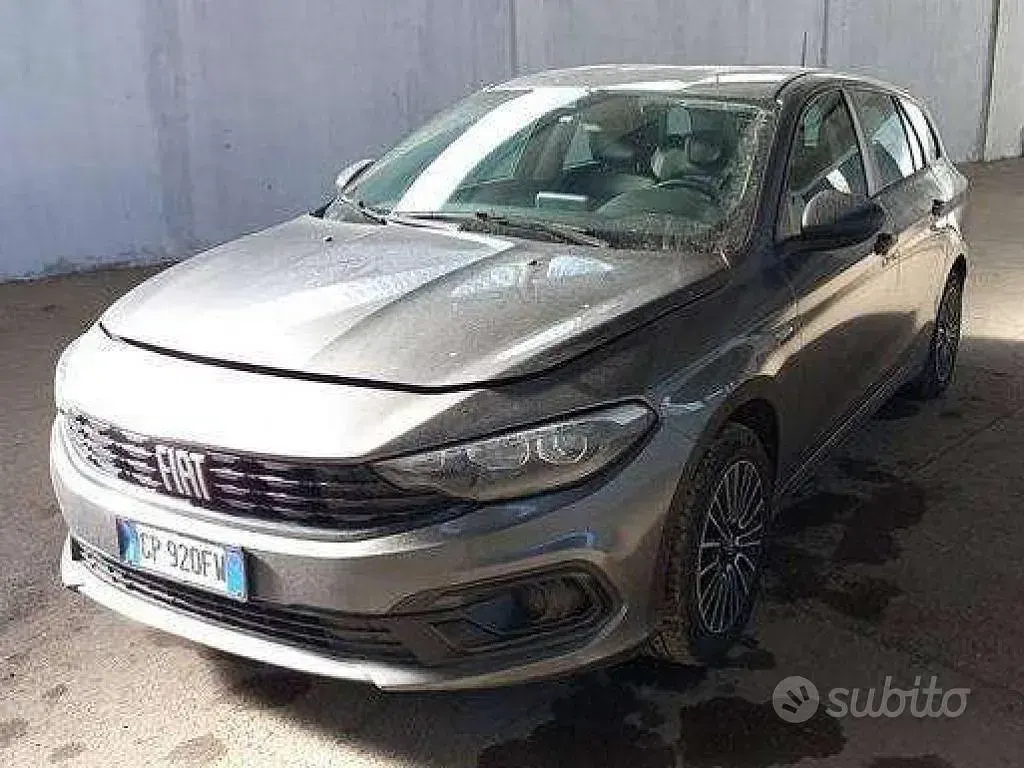 Usata Fiat Tipo 101 CV (74 kW) 2023 Grigio Station wagon