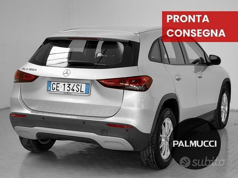 Occasion Mercedes GLA180 Business 116 ch (85 kW) 2021 Other SUV