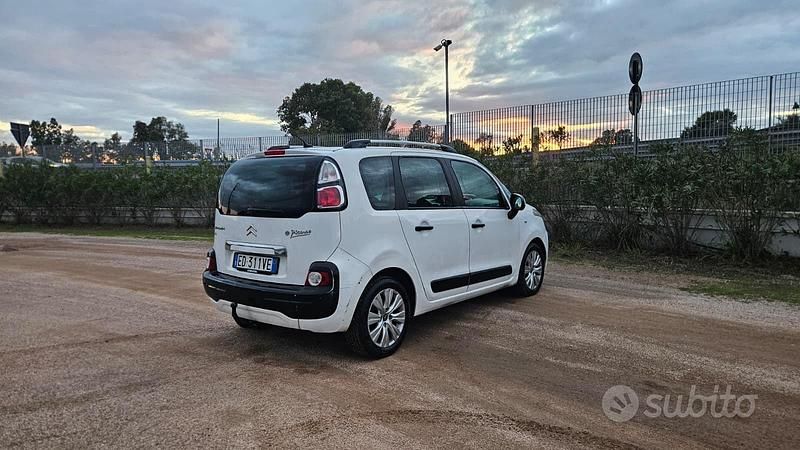 Usata Citroën C3 Picasso 92 CV (67 kW) 2010 Bianco Monovolume