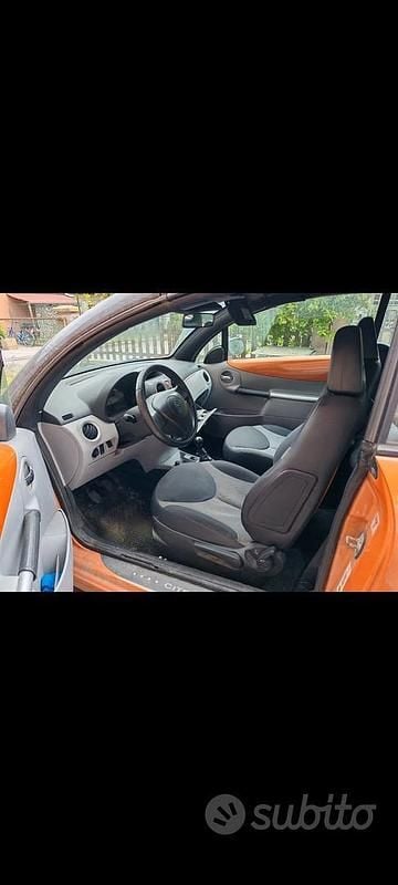 Usata Citroën C3 Pluriel Exclusive 70 CV (51 kW) 2006 Cabrio