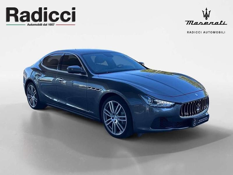 Usata Maserati Ghibli GranLusso 275 CV (202 kW) 2017 Grigio Coupé