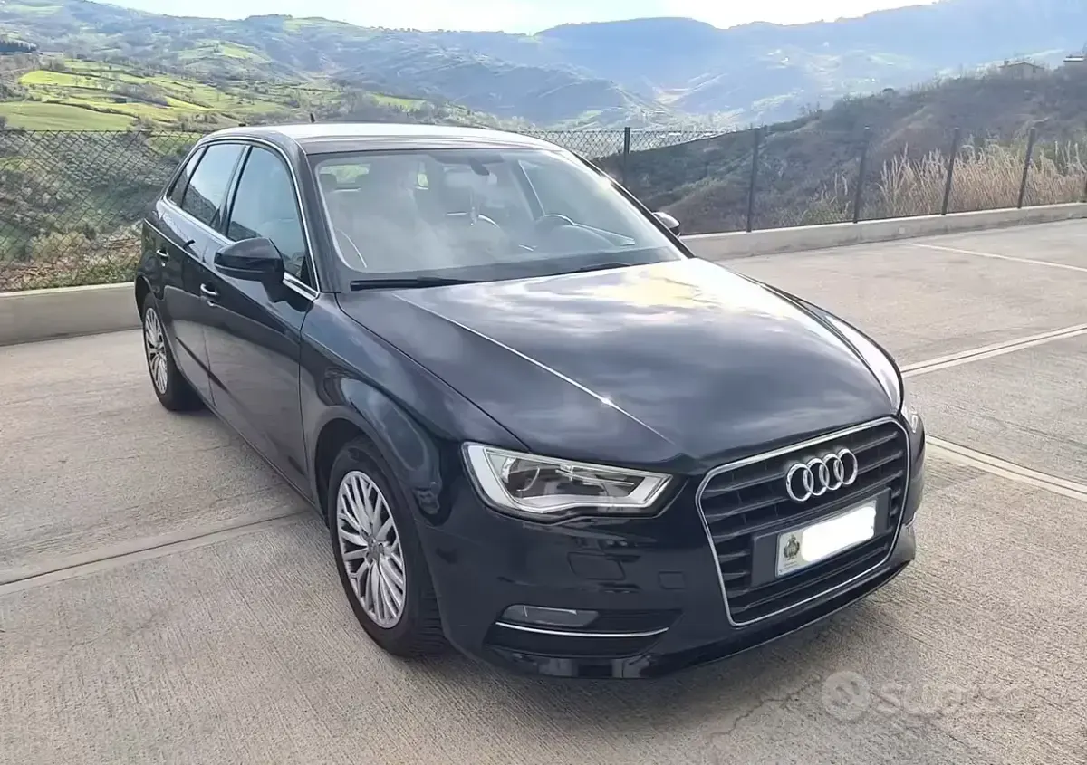 Usata Audi A3 105 CV (77 kW) 2013 Nero Berlina