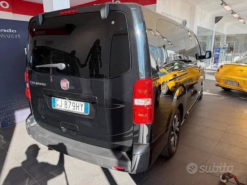 Usata Fiat E-Ulysse Lounge 99 kW (135 CV) 2022 Nero Monovolume