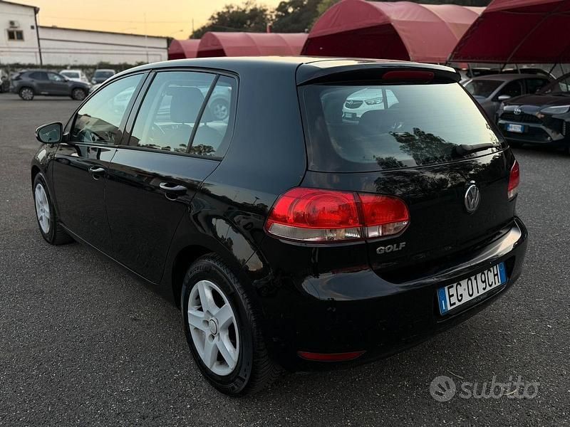 Usata VW Golf VI United 80 CV (58 kW) 2011 Nero Utilitaria