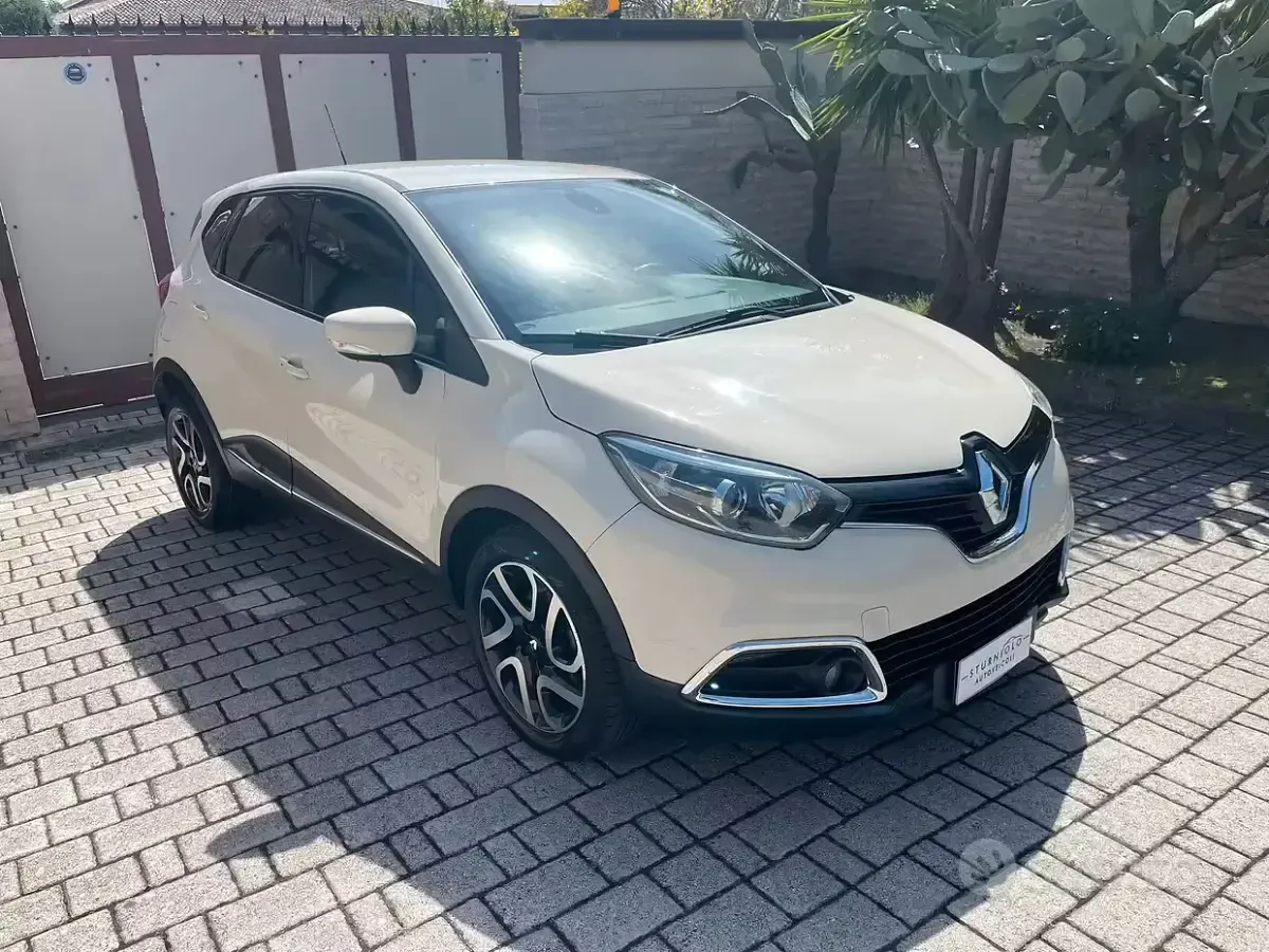 Usata Renault Captur 90 CV (66 kW) 2014 SUV