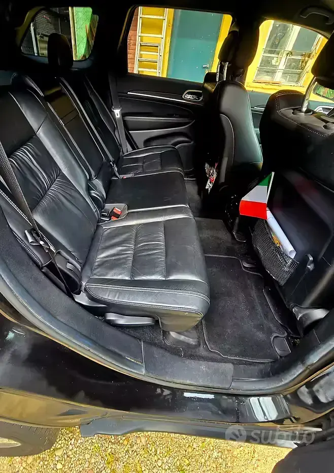 Usata Jeep Cherokee 250 CV (183 kW) 2014 Nero SUV