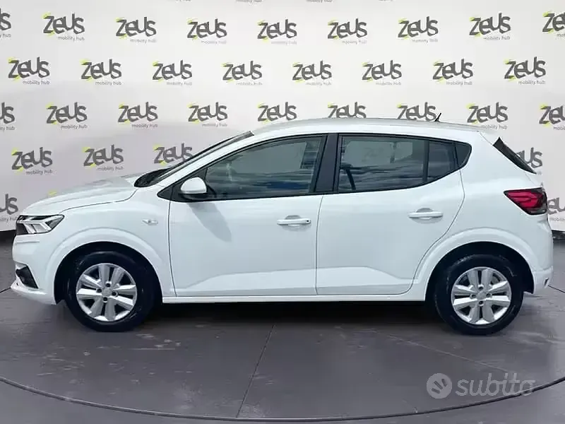 Usata Dacia Sandero Expression 67 CV (49 kW) 2023 Bianco Berlina