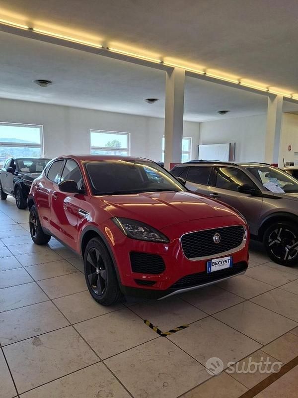 Usata Jaguar E-Pace 150 CV (110 kW) 2018 Rosso pastello SUV