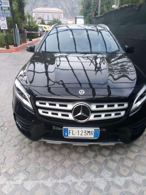 Usata Mercedes GLA200 136 CV (100 kW) 2017 Nero SUV