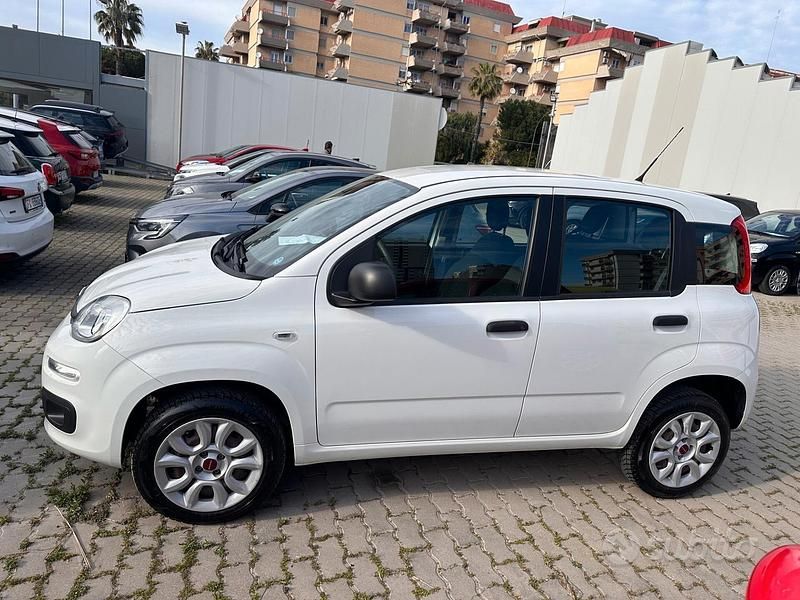 Usata Fiat Panda Easy 71 CV (52 kW) 2018 Bianco Utilitaria