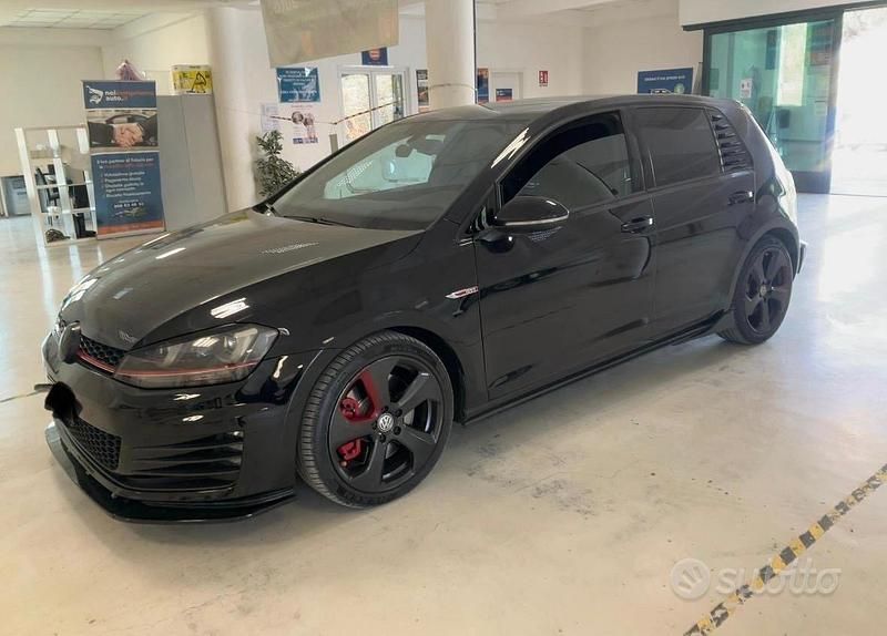 Usata VW Golf VII GTI 230 CV (169 kW) 2015 Nero Berlina
