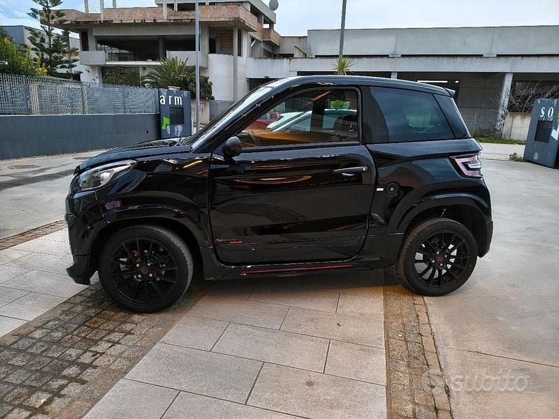 Usata Ligier JS60 2022 Nero Utilitaria