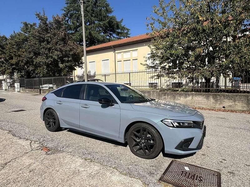 Usata 2023 Honda Civic Sport Tre volumi | 29.900 € (Cara) - Immagine 1/4