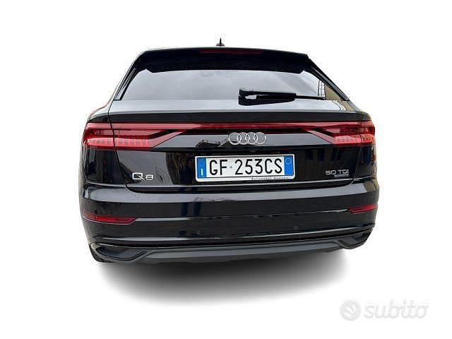 Usata Audi Q8 Sport 286 CV (210 kW) 2021 Nero SUV