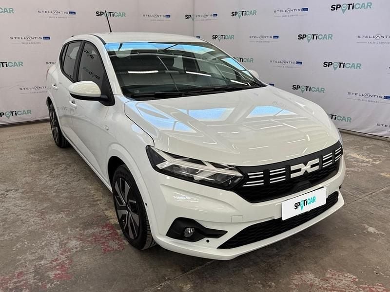 Usata Dacia Sandero Expression 101 CV (74 kW) 2025 Bianco Utilitaria