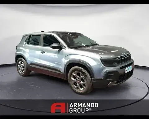 Usata Jeep Avenger Longitude 101 CV (74 kW) 2024 Argento SUV