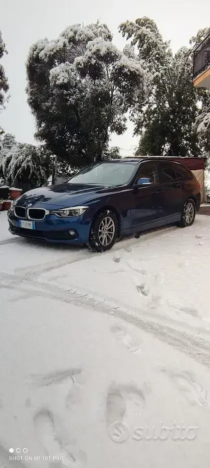 Usata BMW 320 190 CV (139 kW) 2018 Blu Station wagon