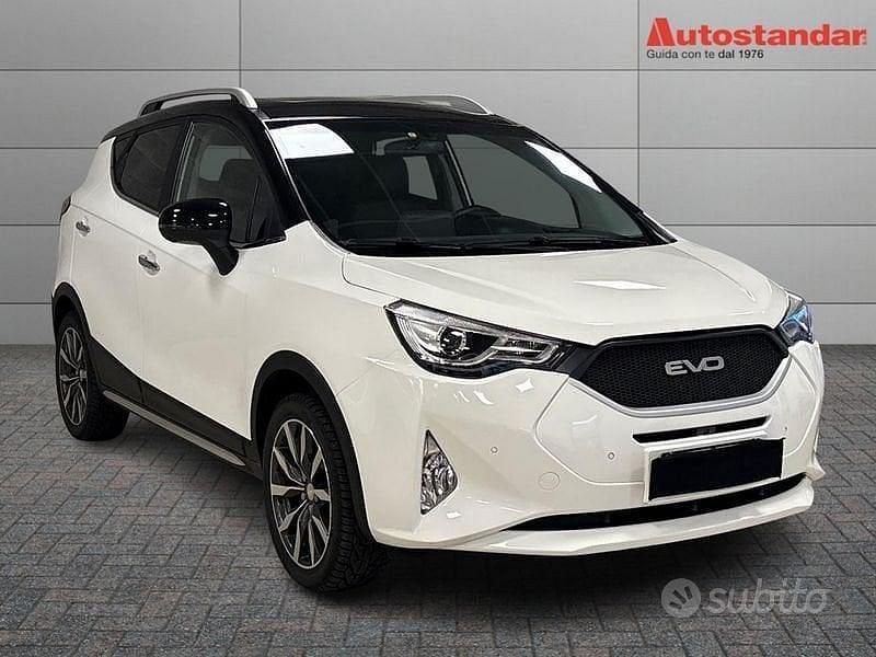 Usata EVO Evo 4 114 CV (83 kW) 2022 Bianco SUV