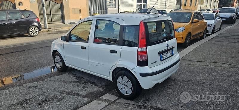 Usata Fiat Panda Active 54 CV (39 kW) 2007 Bianco Utilitaria