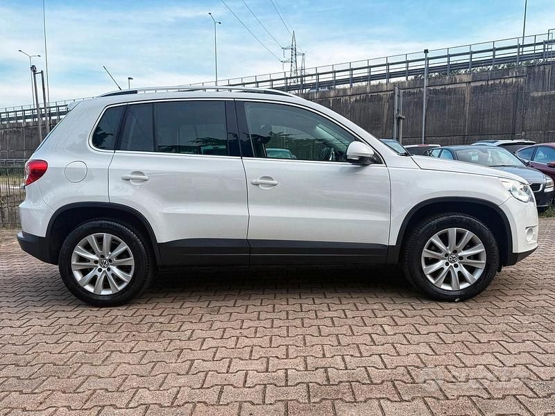 Usata VW Tiguan Sportline 140 CV (102 kW) 2010 Bianco SUV