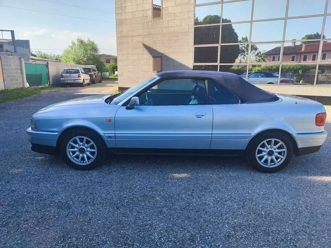 Usata Audi Cabriolet 116 CV (85 kW) 1996 Argento Cabrio