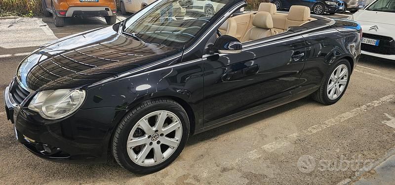 Usata VW Eos 140 CV (102 kW) 2007 Nero Cabrio