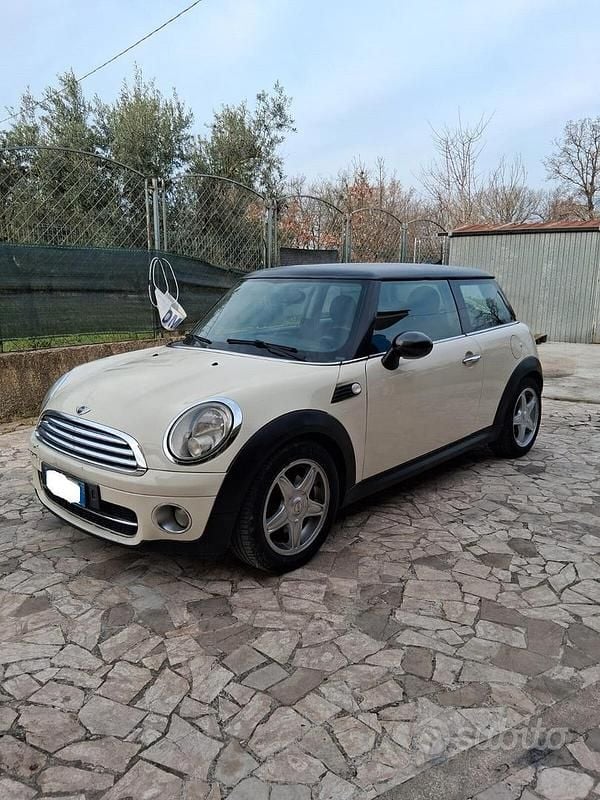 Usata Mini Cooper Coupé Chili 108 CV (79 kW) 2007 Beige Coupé