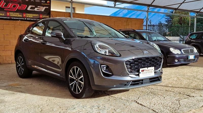 Usata Ford Puma Titanium 125 CV (91 kW) 2021 Grigio SUV