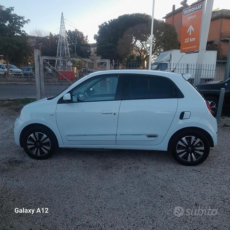 Usata Renault Twingo Techno 60 kW (82 CV) 2023 Bianco Utilitaria