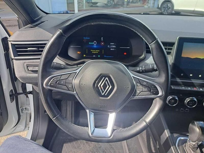 Usata Renault Clio V Techno 145 CV (106 kW) 2024 Bianco Utilitaria