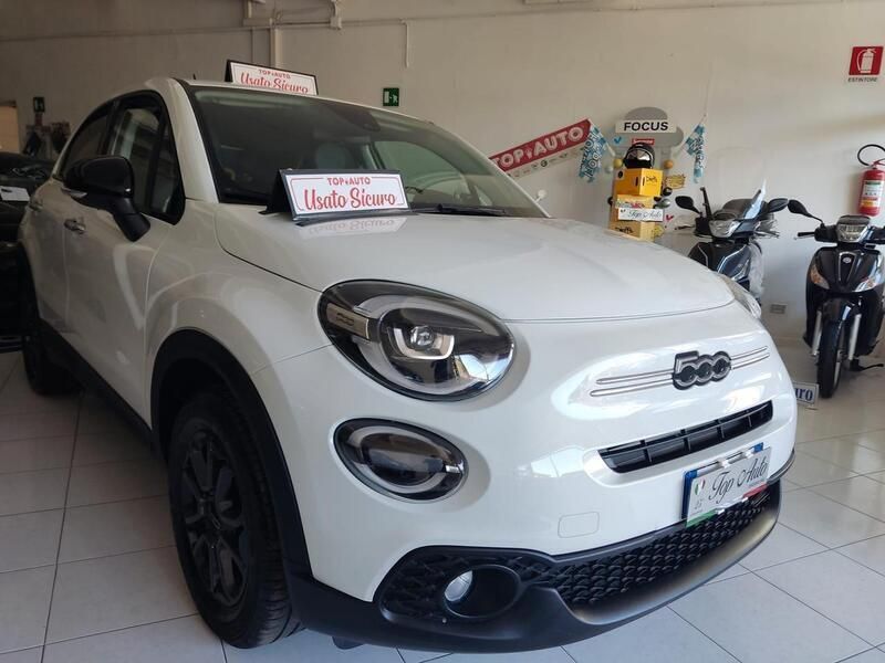 Bianco Usata 2022 Fiat 500X Cross SUV | 18.000 € (Buon prezzo) - Immagine 1/4